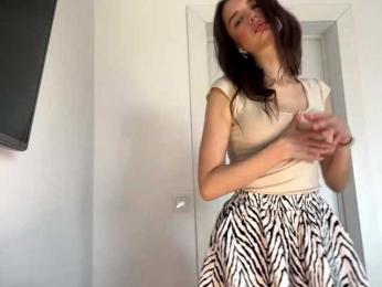 AmilyGlamour webcam model stream image