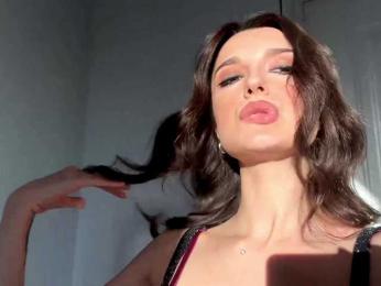 AmilyGlamour webcam model stream image