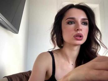 AmilyGlamour webcam model stream image