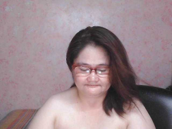 NICEtitspinay webcam model stream image