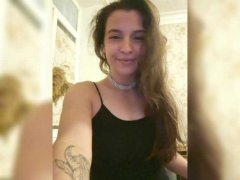 honey-bunny-lola webcam model stream image