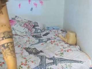 andreasaenzz webcam model stream image