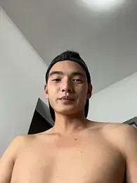 XHR001 webcam stripchat model stream image