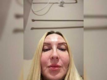 Hixan webcam model stream image