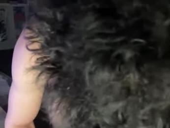 manmanoverthrf webcam model stream image