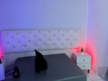 aron_cruz12 webcam model stream image