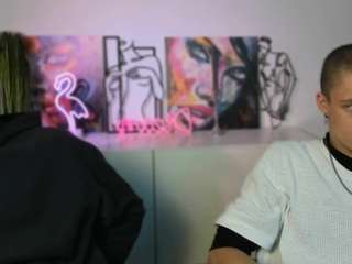 leo-valor webcam model stream image