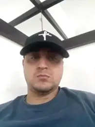 Mrandreuw webcam model stream image