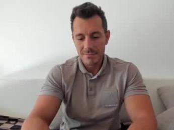 roberto4ever webcam chaturbate model stream image