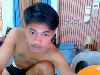 mikhayla_and_zeus_room webcam chaturbate model stream image