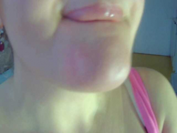 Leysun7 webcam model stream image