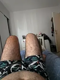 MysterBearMG webcam model stream image