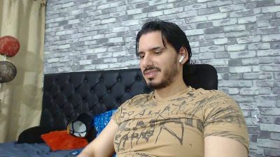 Tyler_dn webcam model stream image