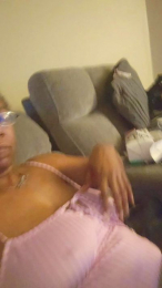 Gangbangslut45 webcam model stream image