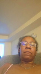 Gangbangslut45 webcam model stream image