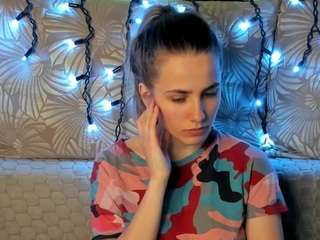 maggiecake webcam model stream image