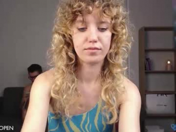 play_me_softly webcam model stream image