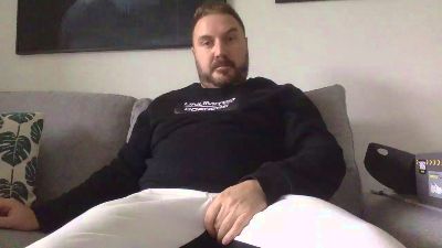 ItalianBear88 webcam model stream image