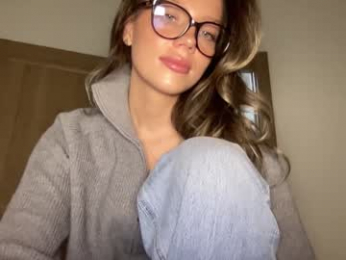 angel_from_sky webcam model stream image