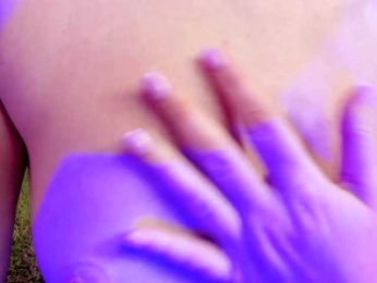 StrippingLady webcam model stream image