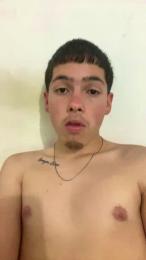 Perroroo webcam model stream image