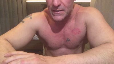 CroasanMaduro webcam model stream image