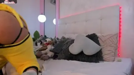 Emiilycollins webcam model stream image