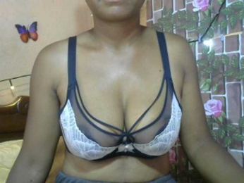 HasMinah92 webcam model stream image