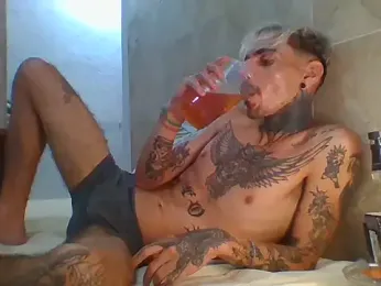 PitbullDiablo1 webcam model stream image