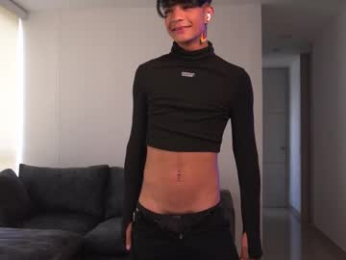 noahh_th03 webcam model stream image