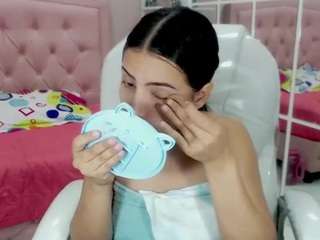 zoe-cortez webcam camsoda model stream image