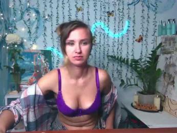 HarleyWid webcam model stream image