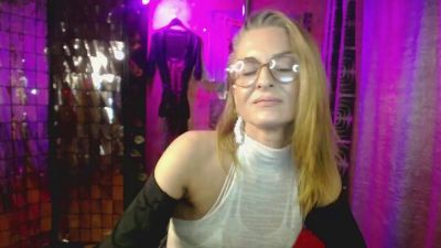 Soniapoledance webcam model stream image
