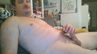 moinuxxx webcam model stream image