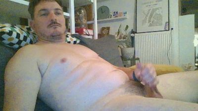 moinuxxx webcam model stream image