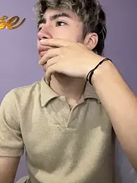 AlexanderCollman2 webcam model stream image