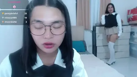 zhaviahale21 webcam stripchat model stream image
