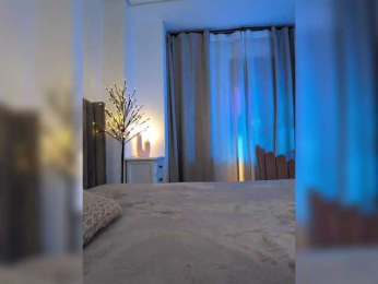 -LanaRay- webcam bongacams model stream image