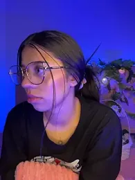 devaraquelle webcam model stream image