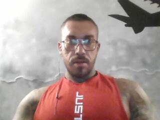 Lucias Crawford webcam model stream image