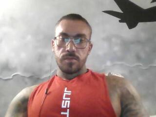 Lucias Crawford webcam model stream image