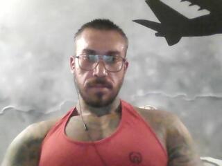 Lucias Crawford webcam model stream image