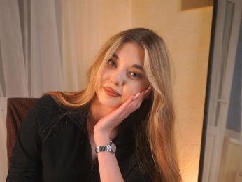 AlonaYouell webcam livejasmin model stream image