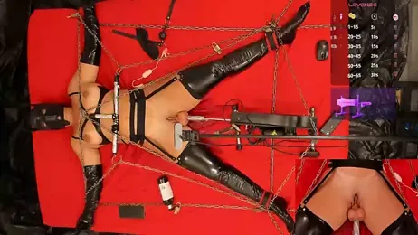 gooddessamanda webcam stripchat model stream image
