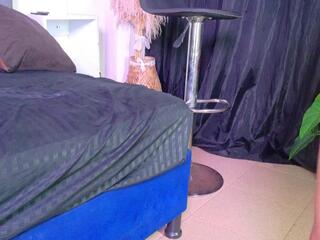 Katy Sheppard webcam model stream image