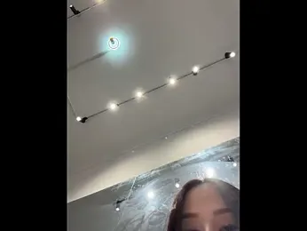 xiaowan_x webcam model stream image