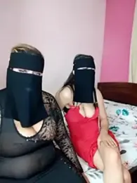 Meral1 webcam model stream image