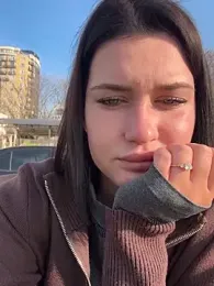 KikiWatson webcam model stream image