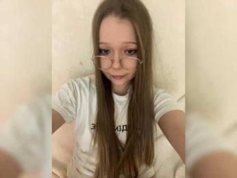 BubaGirl webcam model stream image
