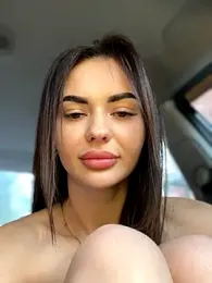 PrincessaHill_ webcam model stream image